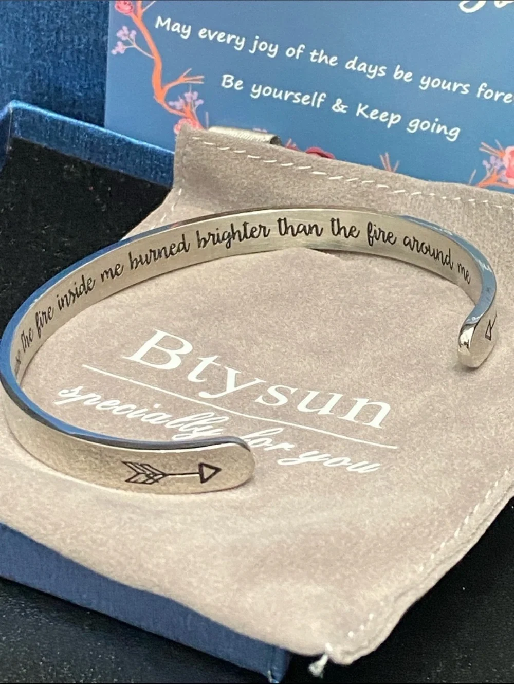 Btysun Survivor Stainless Steel Cuff w Dust bag and box NIB